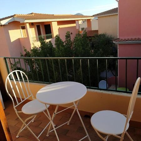 La Cala Apartment Олбия Екстериор снимка